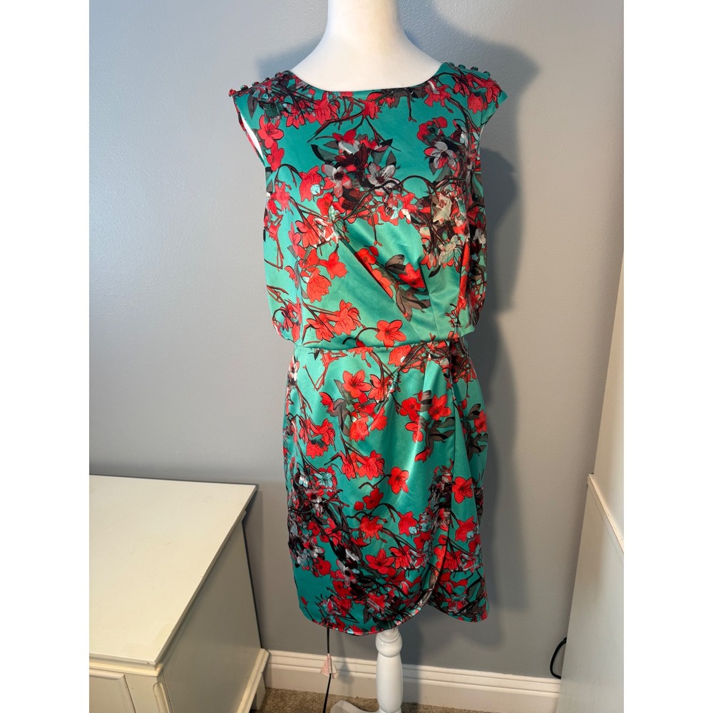 Jessica Simpson Green Red Floral Satin Sheath Dress Sleeveless Size 6